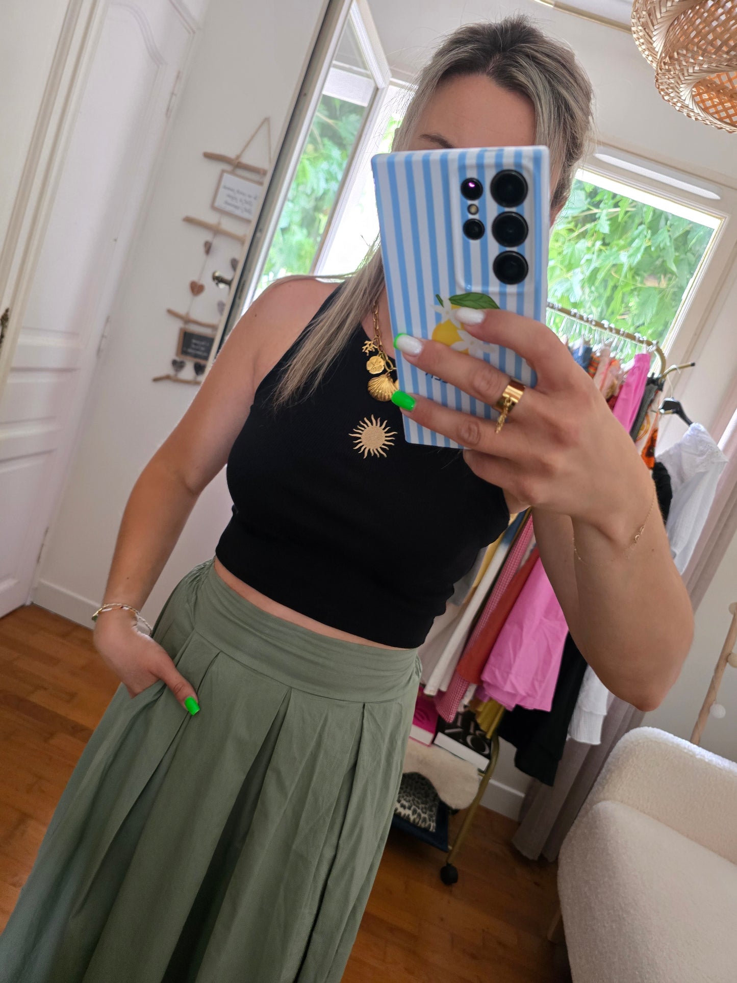 Top Lily noir