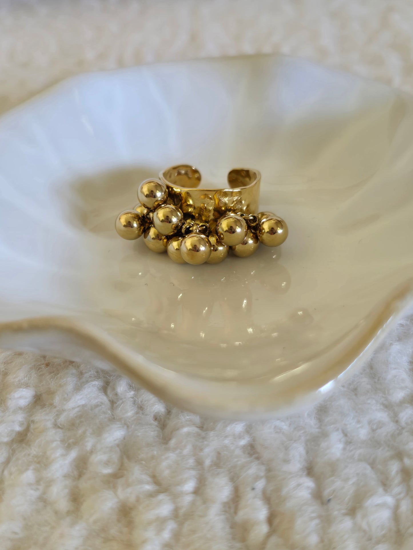 Bague boules dorée