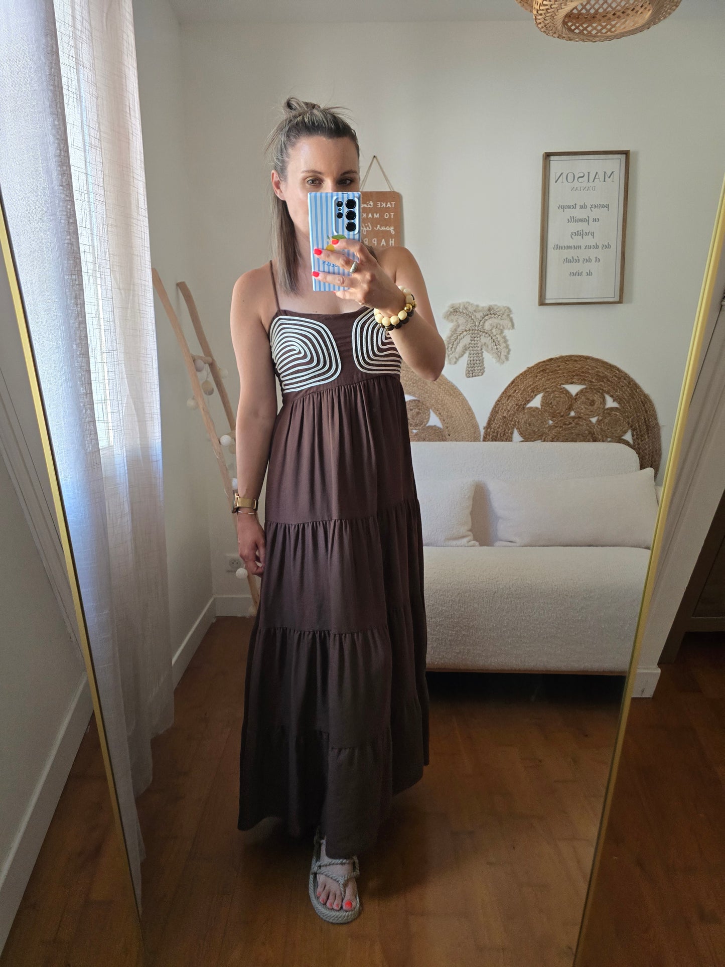 Robe Laly